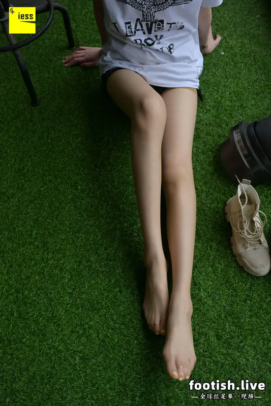 [IESS异思趣向] 普惠集 169-腿霸的一组日常随拍 - IESS